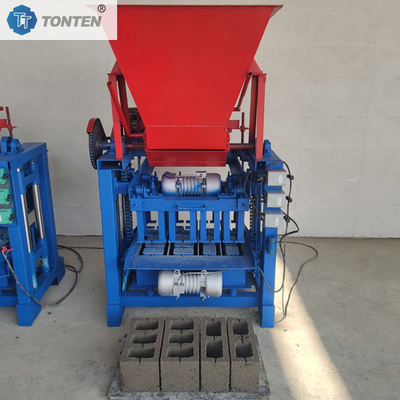 Professional Long-Lasting Brick Machine Adjustable Pressure High Productivity