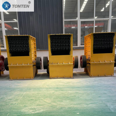 Mobile Box Crusher Station Tire Crushing Stone Line Box Hammer Crusher